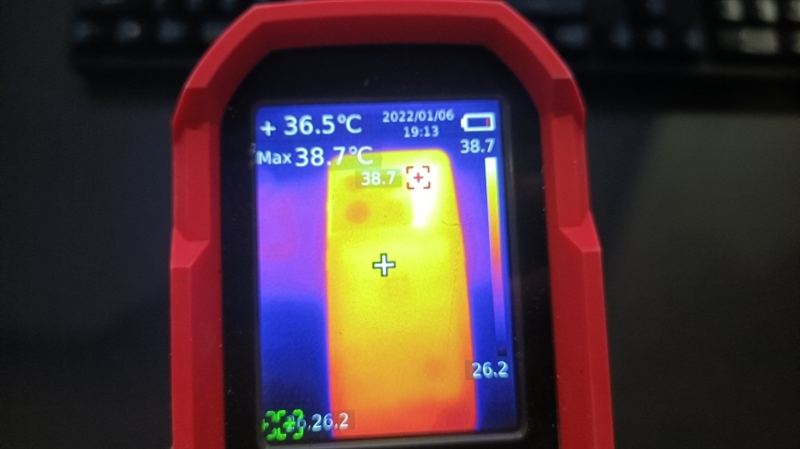 原神只有40℃！一加10 Pro首发测评：最强性能旗舰 还不烫手