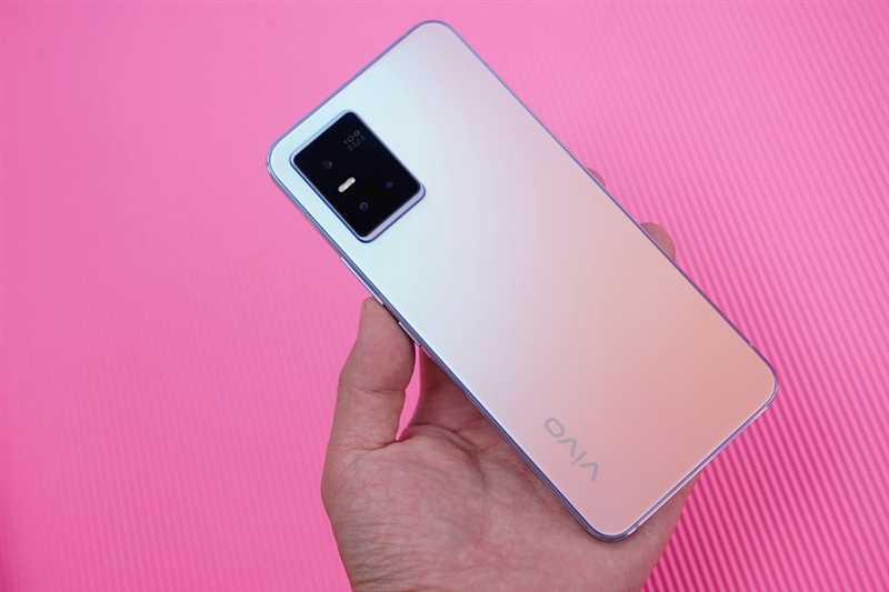 自然的自拍才叫美！vivo S10 Pro评测：内外均衡 无短板