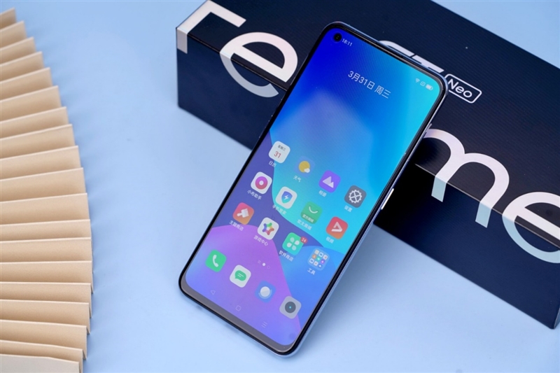 首发天玑1200比肩骁龙865+！realme GT Neo评测：顶配只要2299的性价比旗舰新王