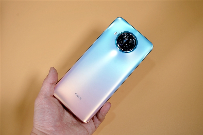 Redmi Note 9 Pro首发评测：1亿像素终极下放1599元“超纲”之作