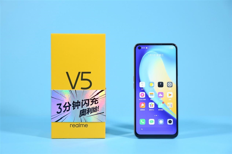 天玑720中端王炸！realme真我V5首发评测