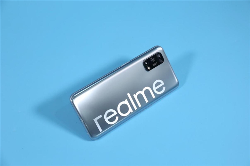 天玑720中端王炸！realme真我V5首发评测