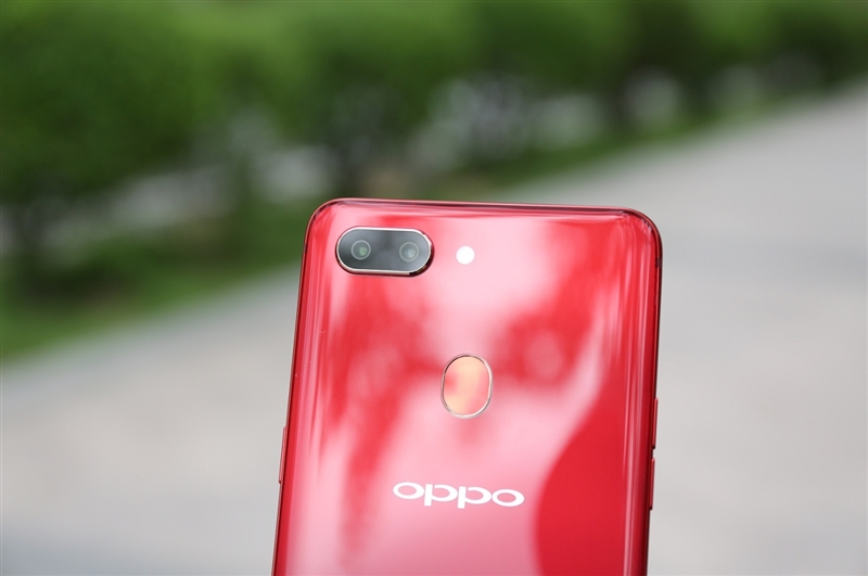 3299元！OPPO R15梦镜版评测：那一抹摄人心魄的红