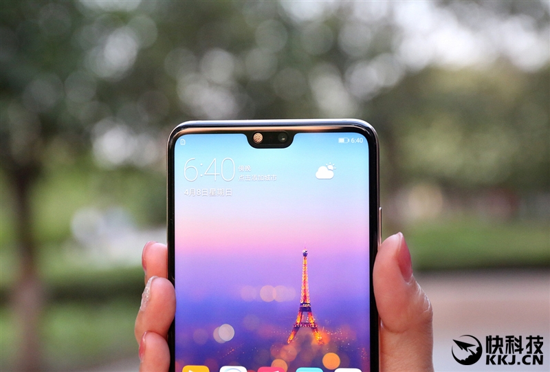 徕卡双摄封神之作！HUAWEI P20评测：渐变结构色不可自拔