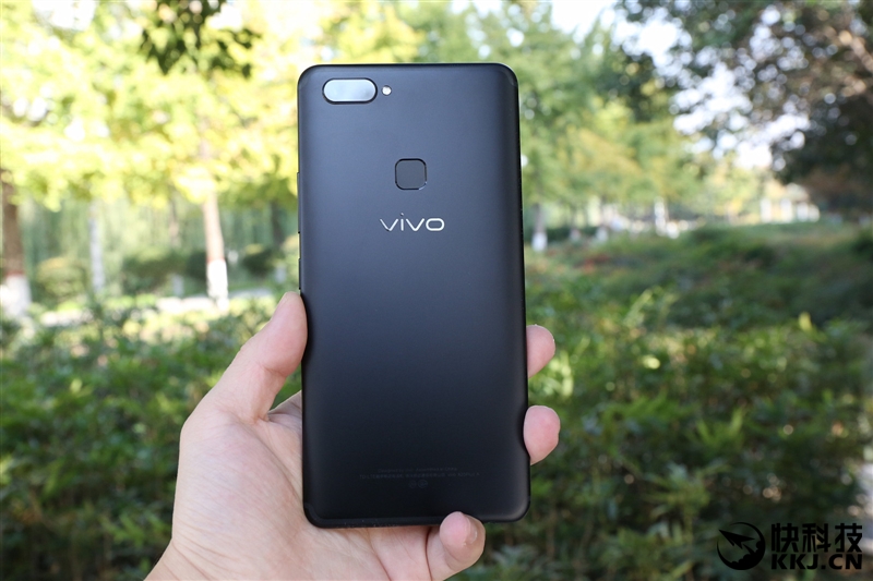 3598元！vivo X20 Plus屏幕指纹版评测：颠覆性交互