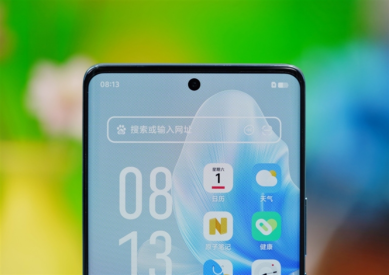 8mm机身下的续航王者！vivo S18评测：5000mAh超薄蓝海电池 轻松用一天半