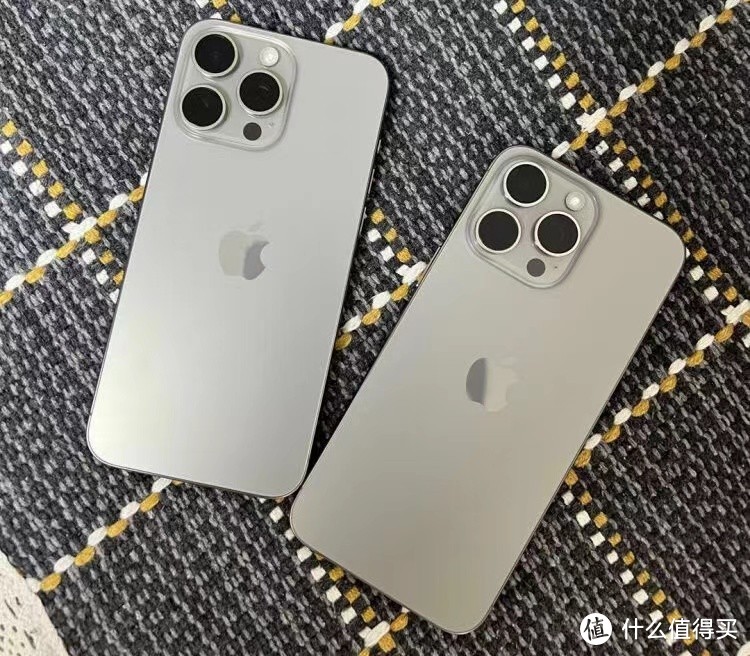 库克坚决清仓，iPhone15ProMax突降2601元，安卓机“天要塌”了