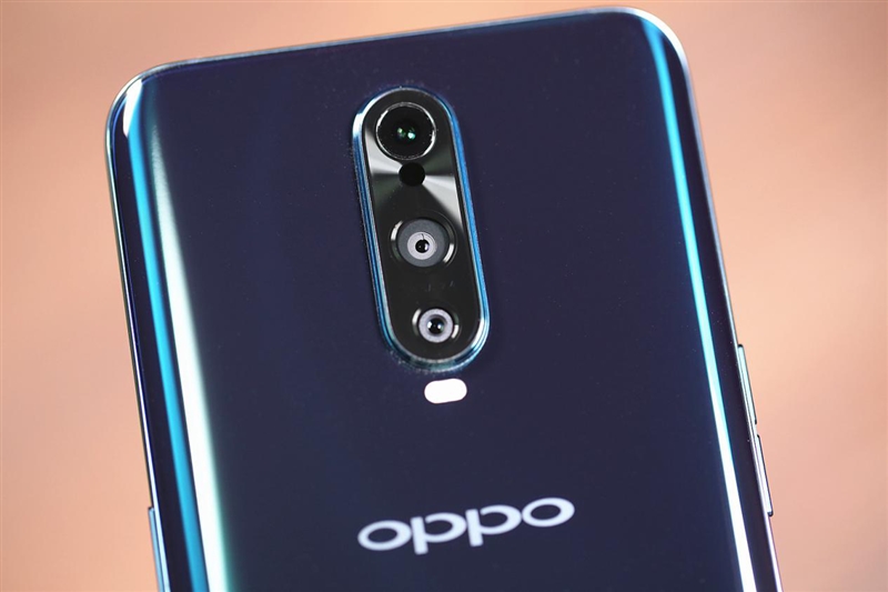 迄今为止拍照最好的OPPO手机 OPPO R17 Pro评测：50W超级闪充