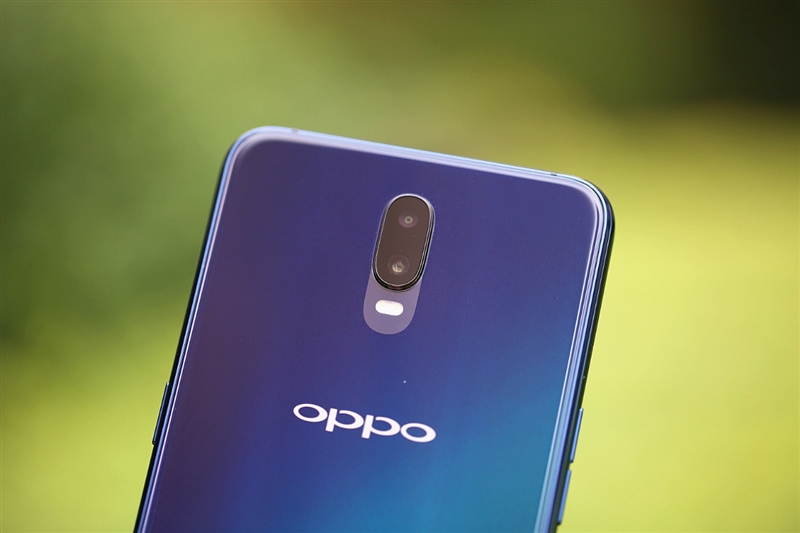 标配屏幕指纹！OPPO R17首发评测：91.5%屏占比+骁龙670